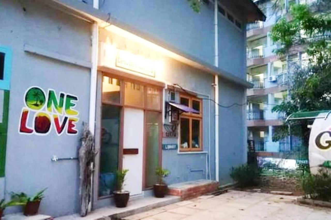 Bagan Pinang Guest House ポートディクソン エクステリア 写真